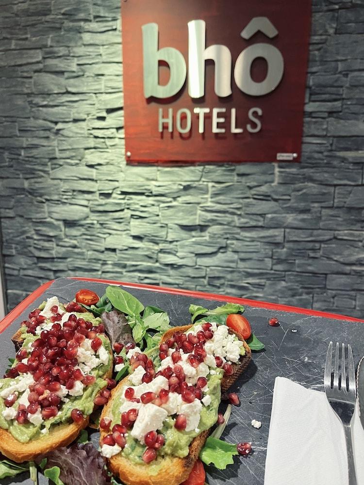 圣埃尔布兰 比欧酒店 外观 照片